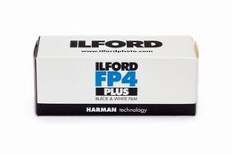 Film Ilford FP4 Plus 125/120 mustvalge