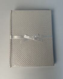 Album Unique White taskutega 200 fotole 10x15 cm KD46200