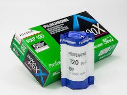 Fuji Provia 400X RXP 120 slaidifilm (aegub 04.2014) SOODUS!