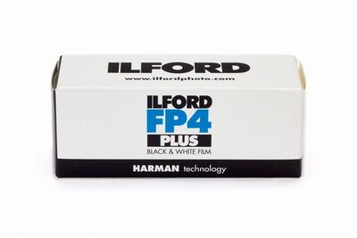 Film Ilford FP4 Plus 125/120 mustvalge