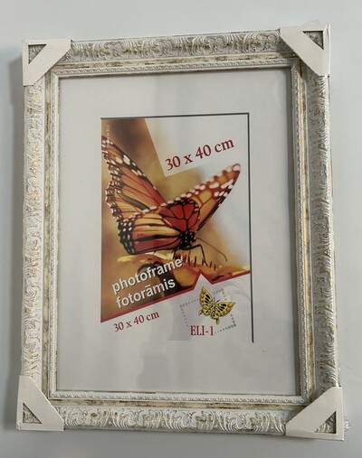 Raam VF3936 30x40 cm lai liist valge kullaga